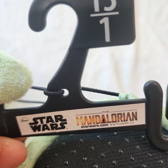 STAR WARS The Mandalorian, Grogu Baby Yoda Slipper Full Body, Kids Size 13/1 NIB - Picture 9 of 12